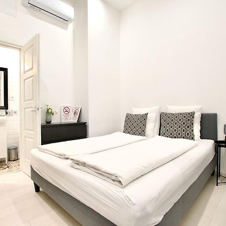 Standard Apartment By Hi5-St. King Mini Studio 布达佩斯 外观 照片
